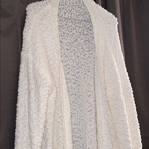 BNWOT Cream Popcorn Cardigan XL